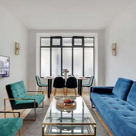 Modern 3-bedroom 6 Guests Centre Parigi